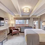 Lodge At Vail, A Rockresort