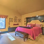 Vail Mountain Escape - Ski, Hike, Golf&Fish!
