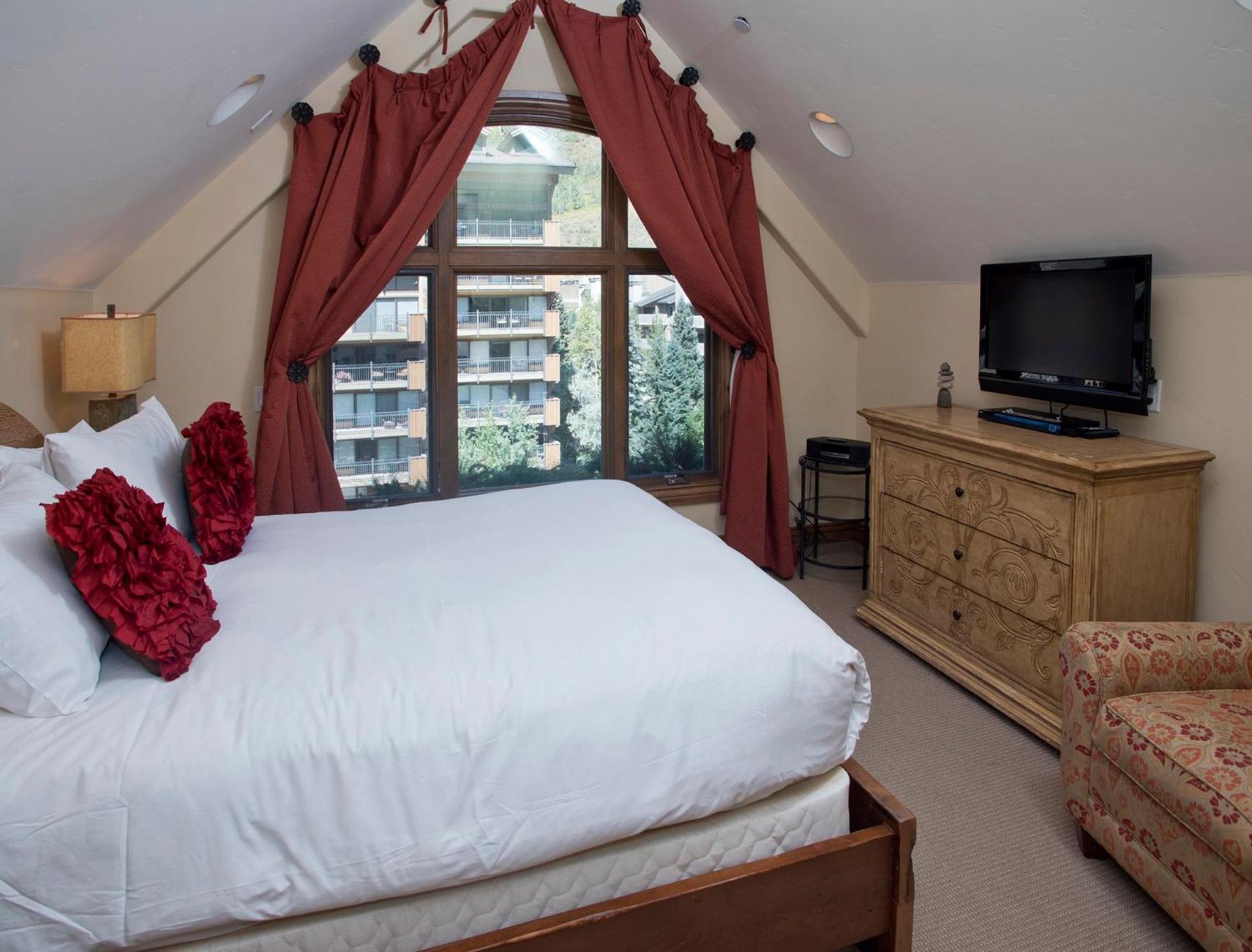 The Arrabelle At Square, A Rockresort Vail