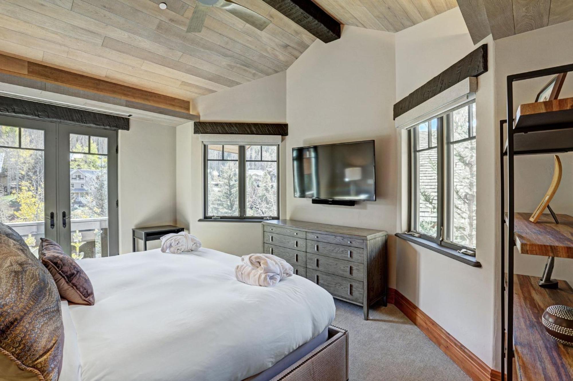 Resort The Arrabelle At Square, A Rockresort Vail
