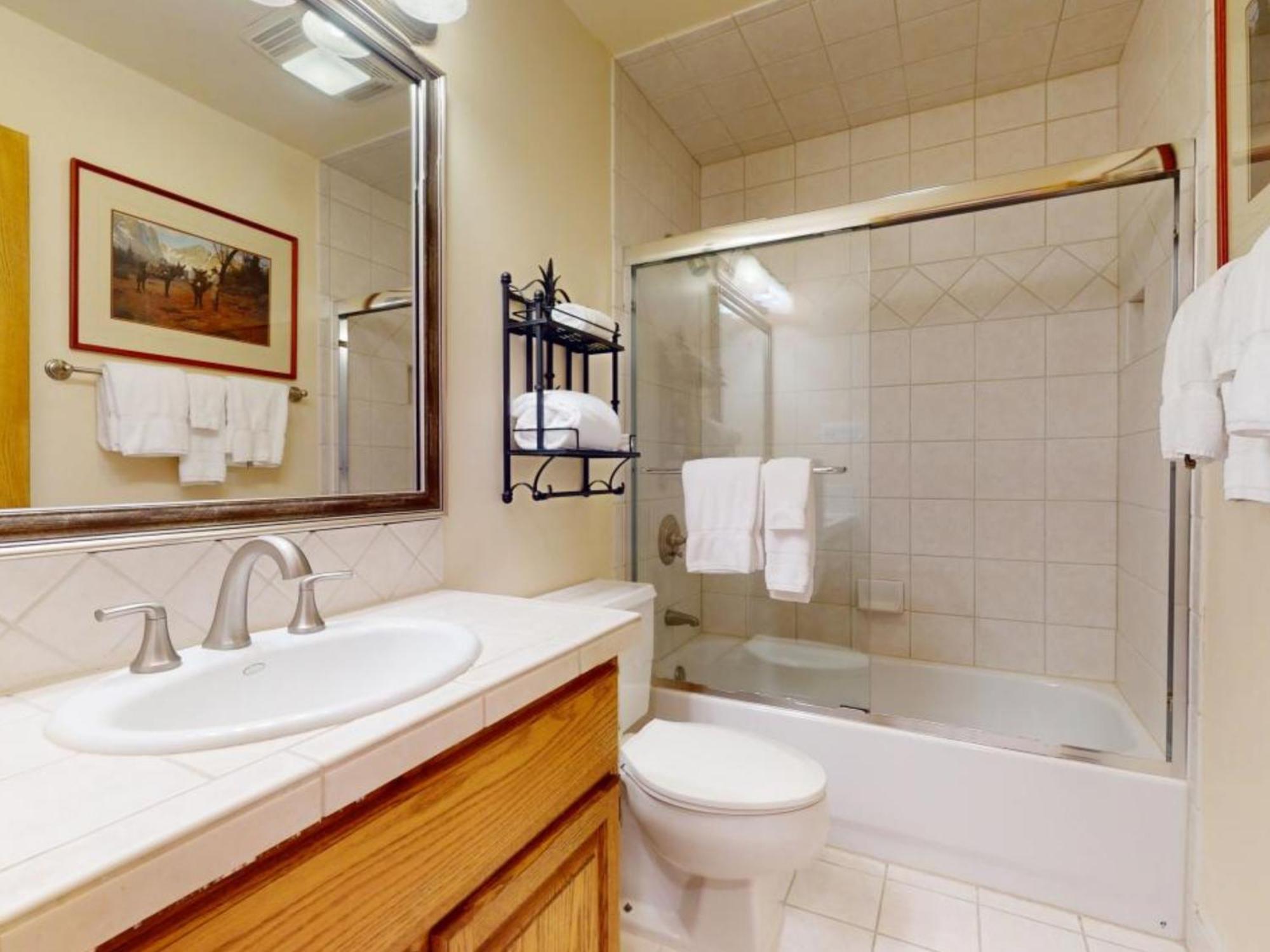 Enzian - Coraltree Collection Apartment