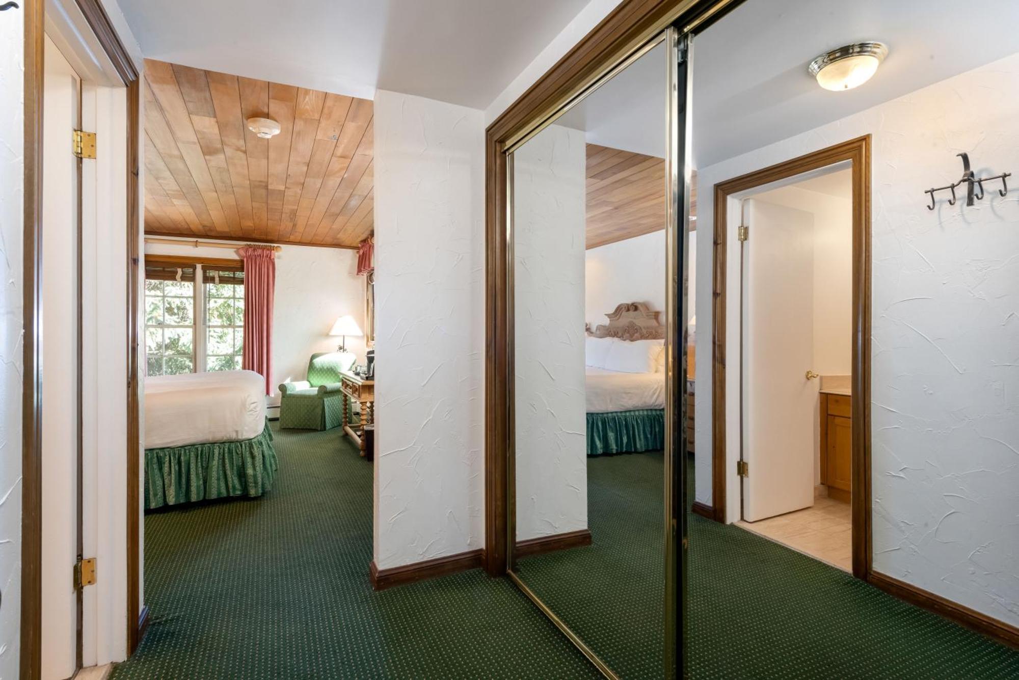 Hotel Christiania 3*