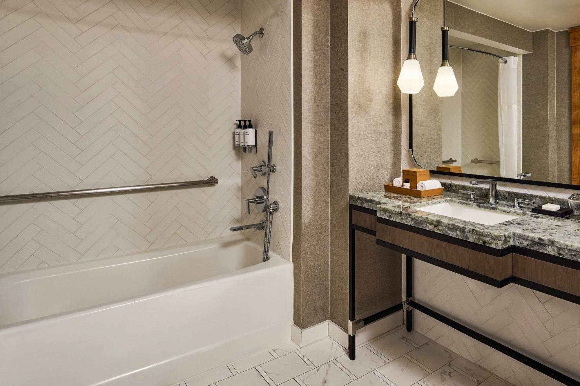 The Hythe, A Luxury Collection Resort, Vail