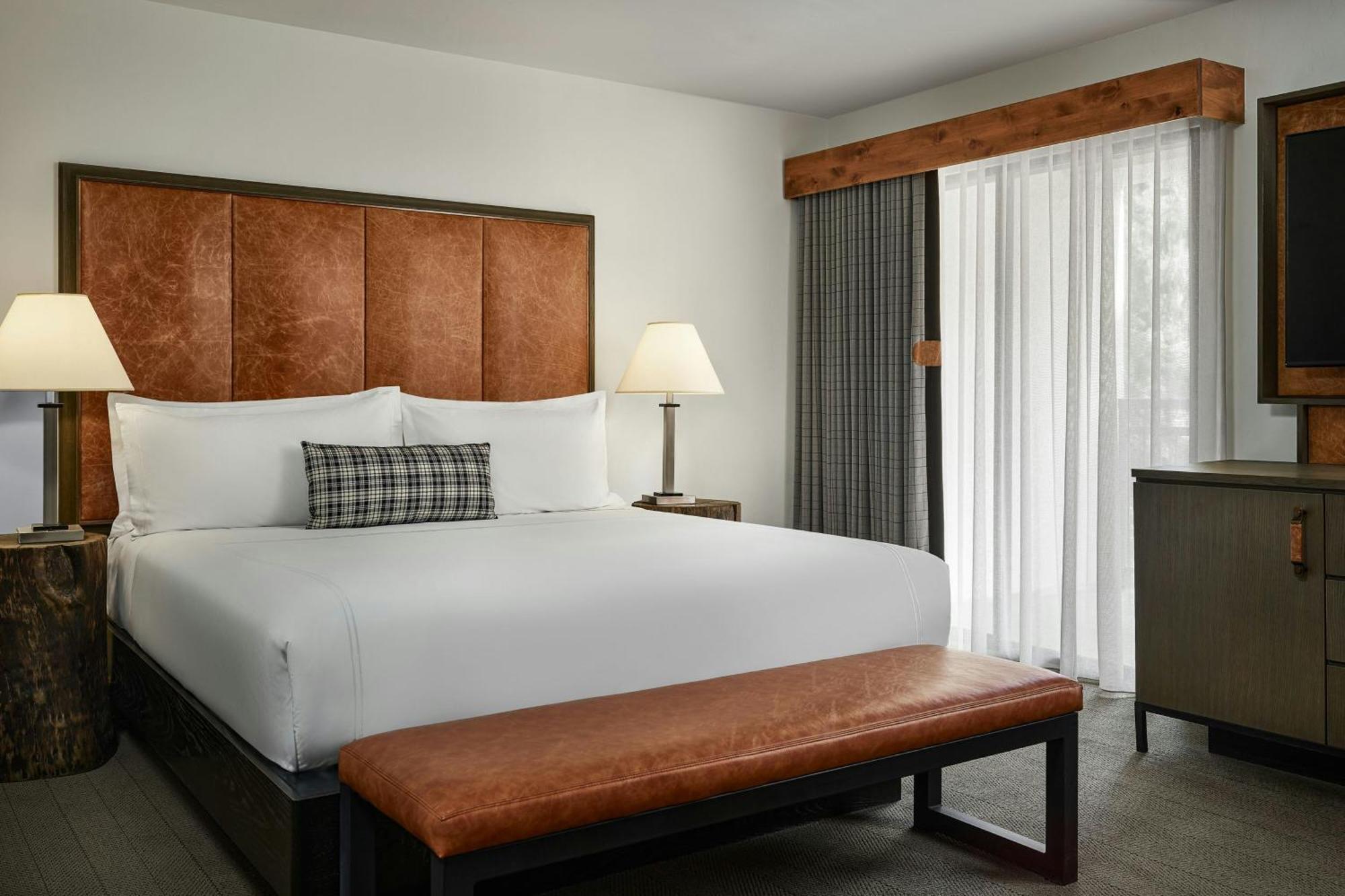 The Hythe, A Luxury Collection Resort, Resort Vail