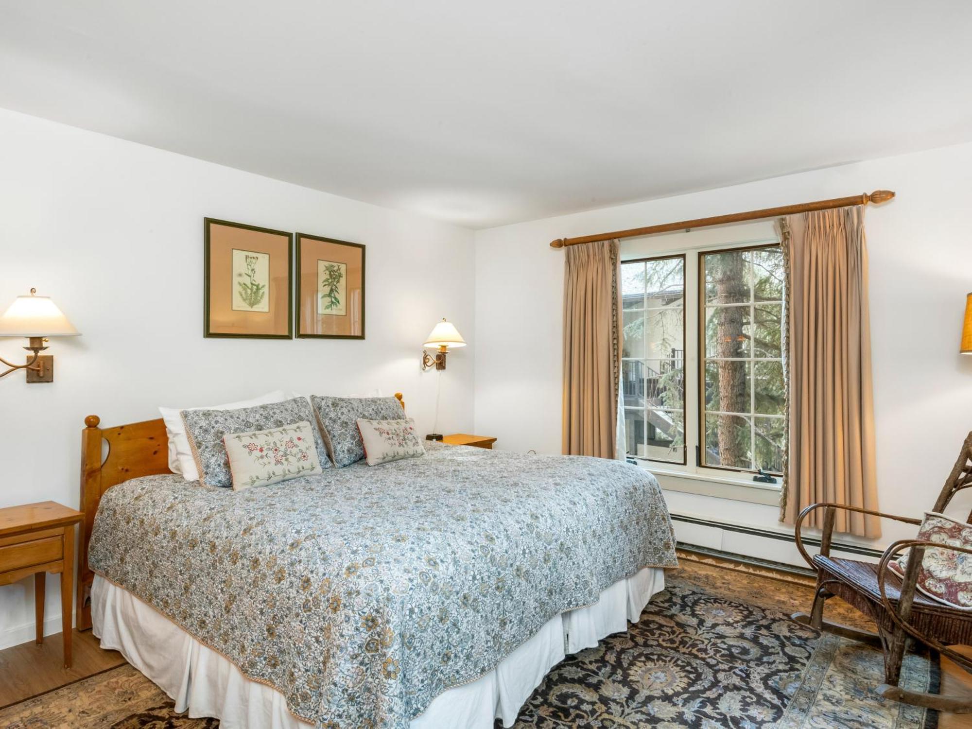 Christiania Condominiums- Coraltree Collection Apartment Vail