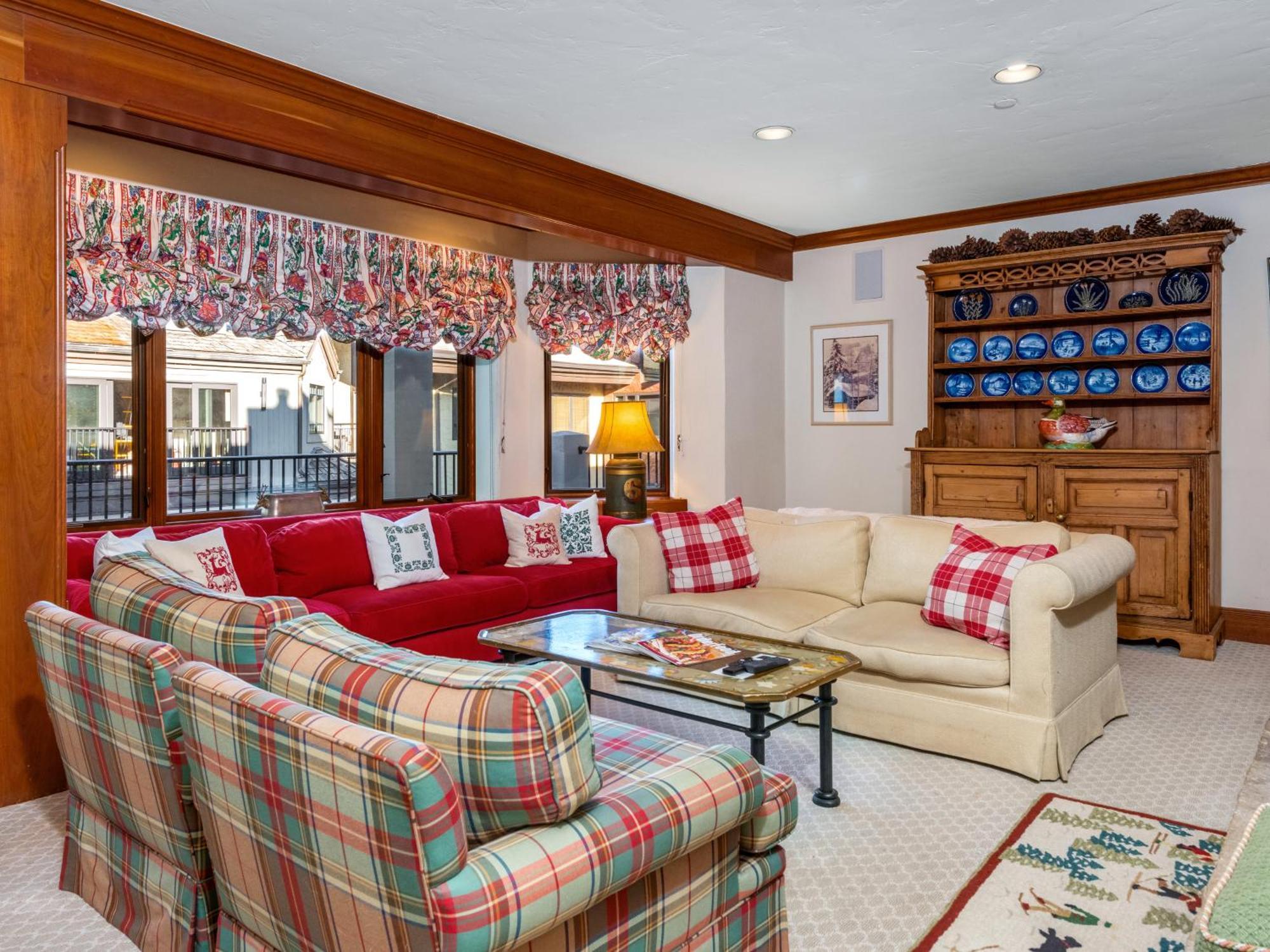 Christiania Condominiums- Coraltree Collection Vail