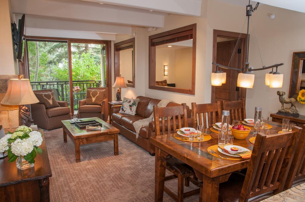 Hotel Antlers At 3*