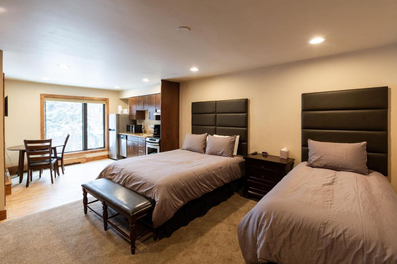 Breakaway West - Studio, 2,3 Bedrooms By Realty * Vail