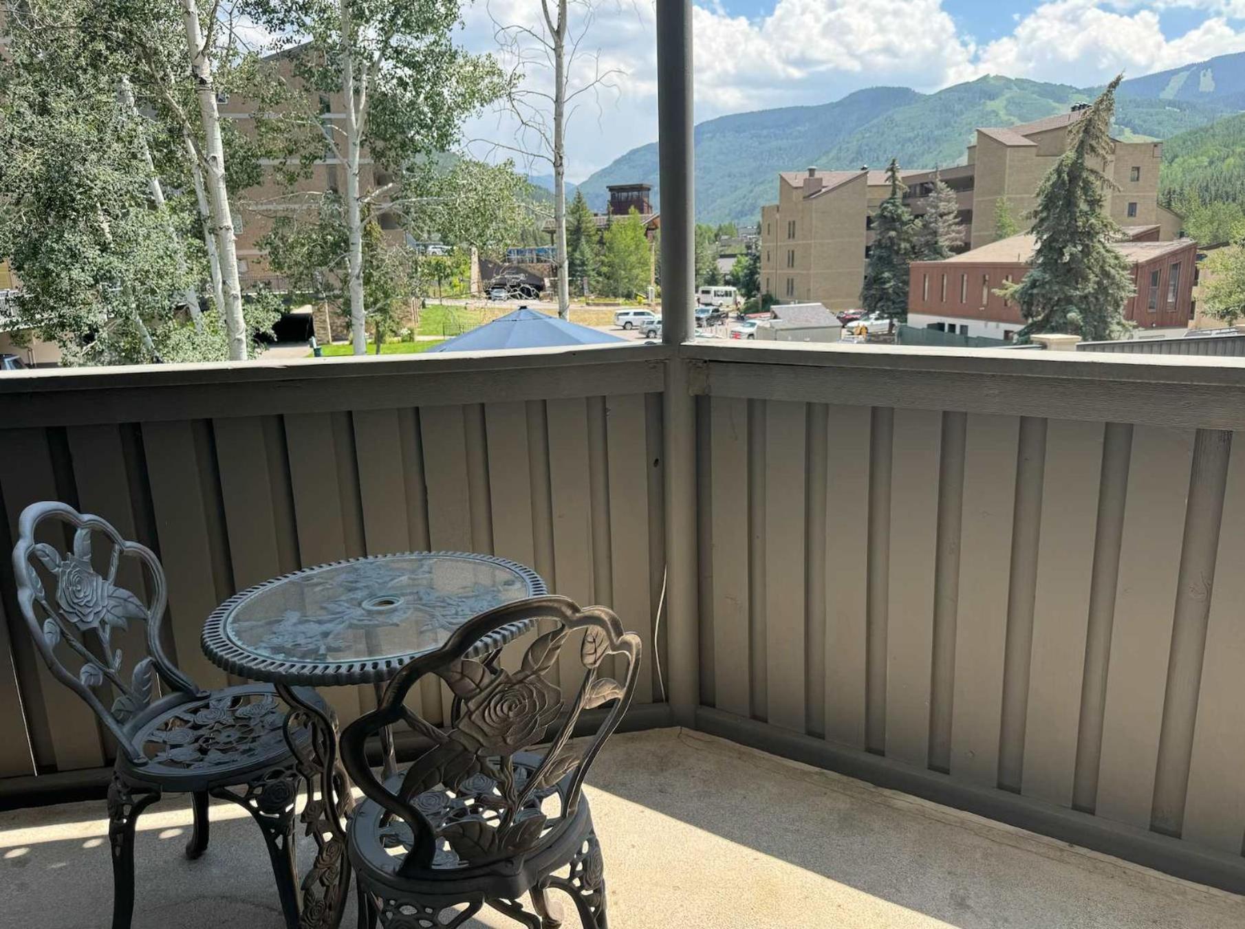 Location In The Heart Of Lions Head, Lockers, Jacuzzi And Pool Apartamento